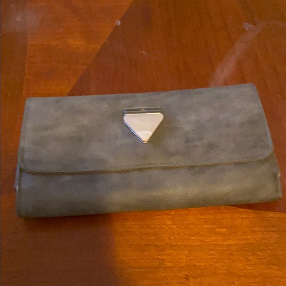 Wallet - Picture 1 of 2